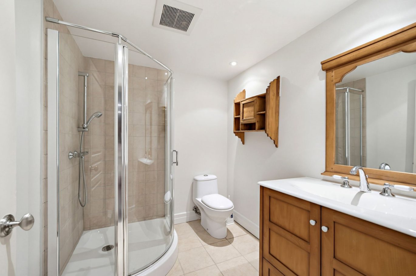 90 Ch. Beakie  Sainte-Anne-des-Lacs (Laurentides)