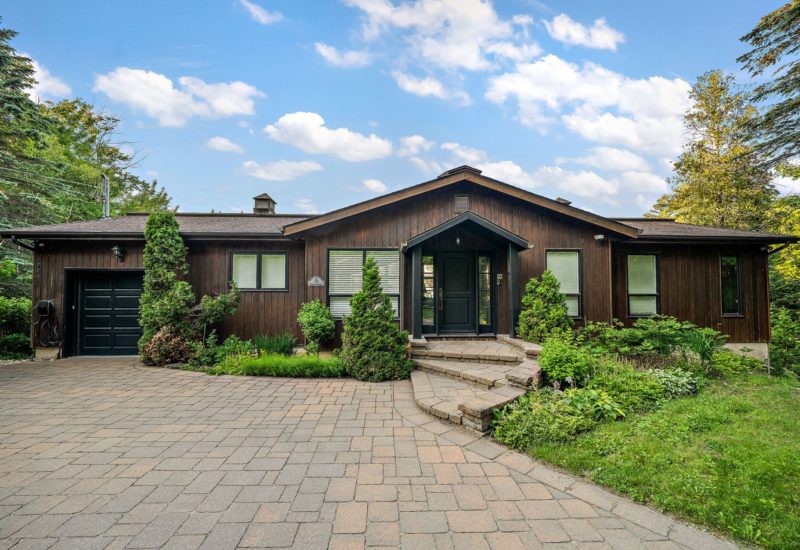 90 Ch. Beakie  Sainte-Anne-des-Lacs (Laurentides)