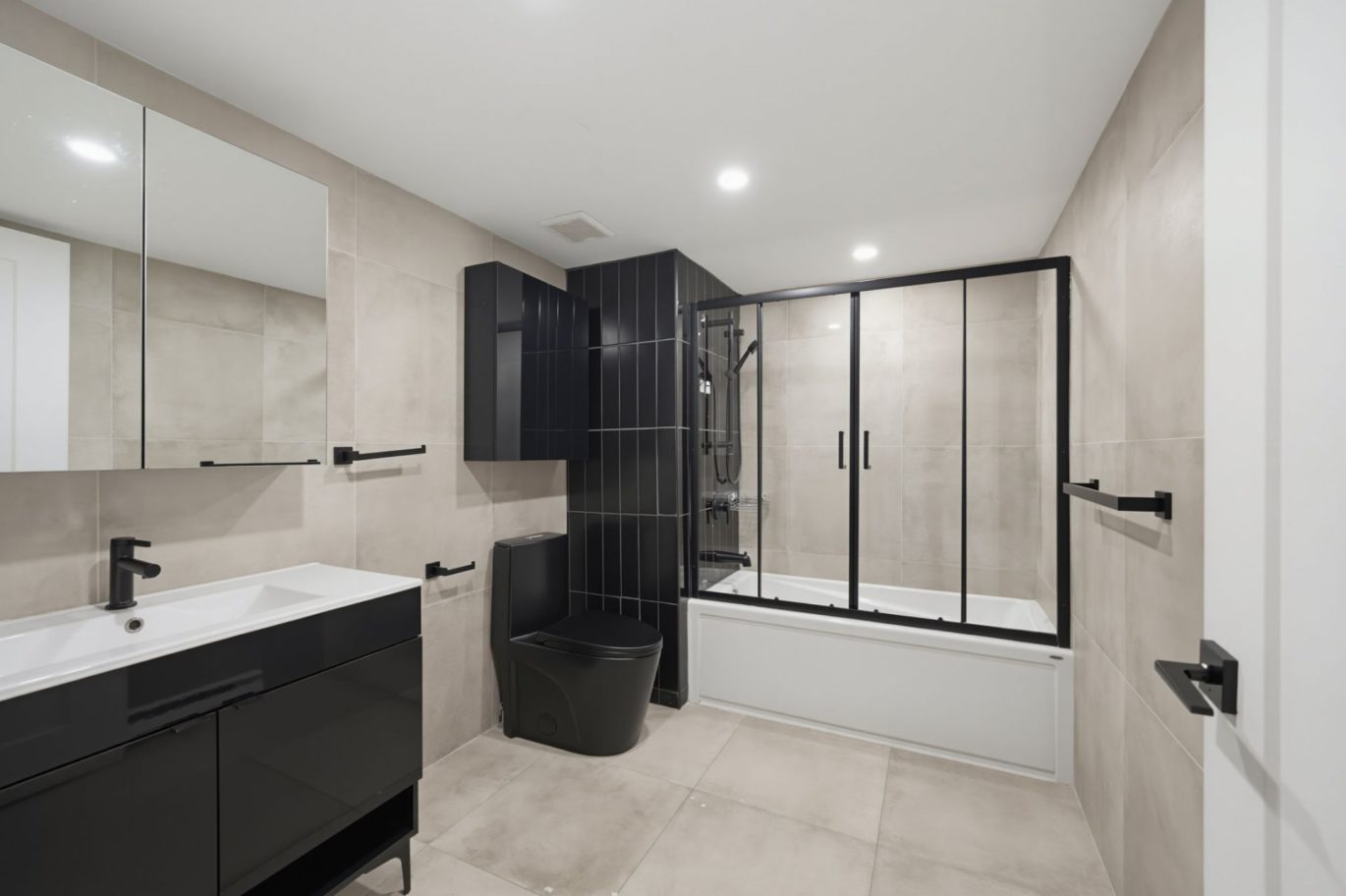 5350 Av. Victoria #201  Montréal (Côte-des-Neiges/Notre-Dame-de-Grâce) (Montréal)