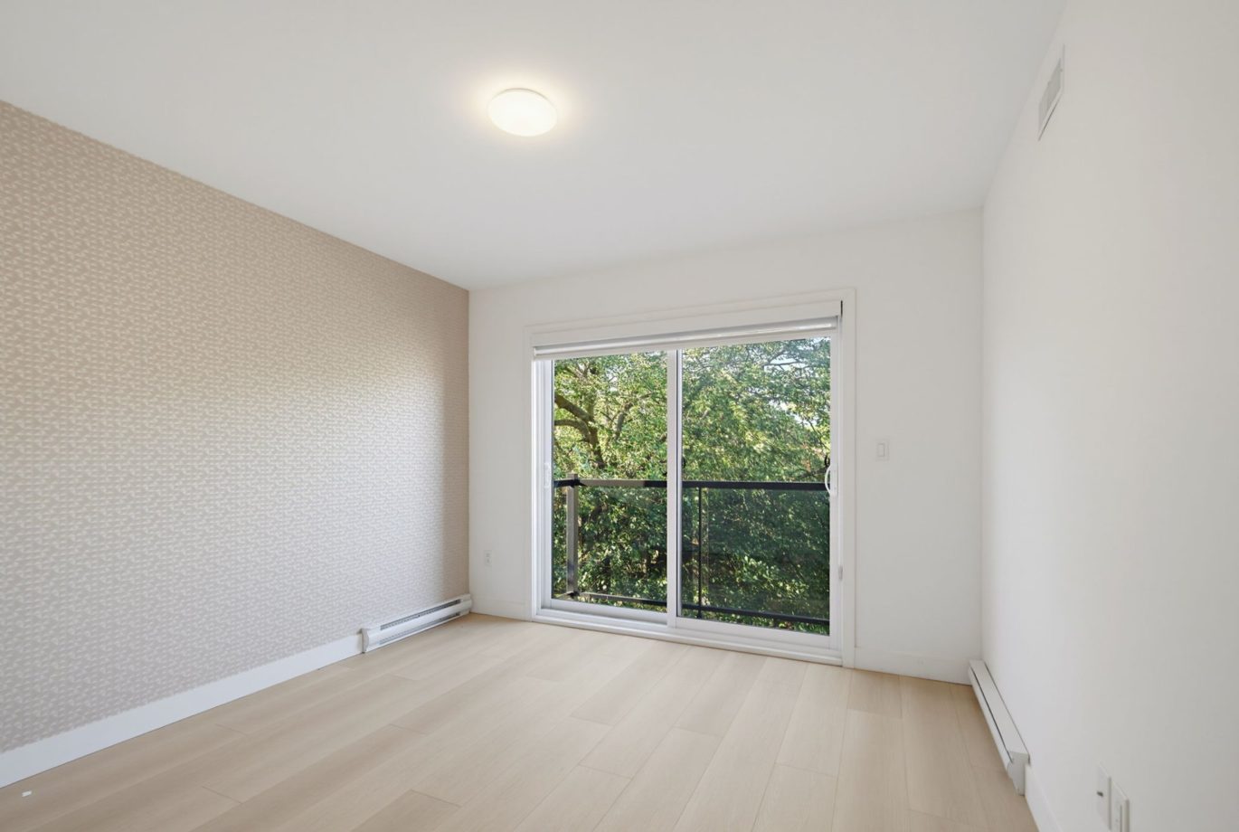 5350 Av. Victoria #201  Montréal (Côte-des-Neiges/Notre-Dame-de-Grâce) (Montréal)