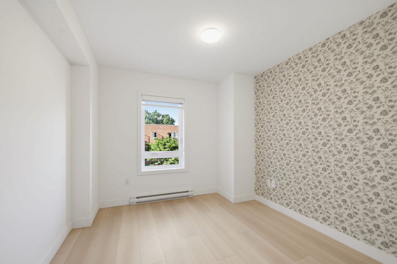 5350 Av. Victoria #201  Montréal (Côte-des-Neiges/Notre-Dame-de-Grâce) (Montréal)