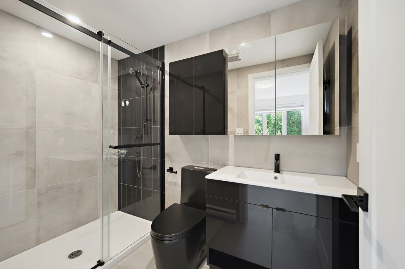 5350 Av. Victoria #201  Montréal (Côte-des-Neiges/Notre-Dame-de-Grâce) (Montréal)