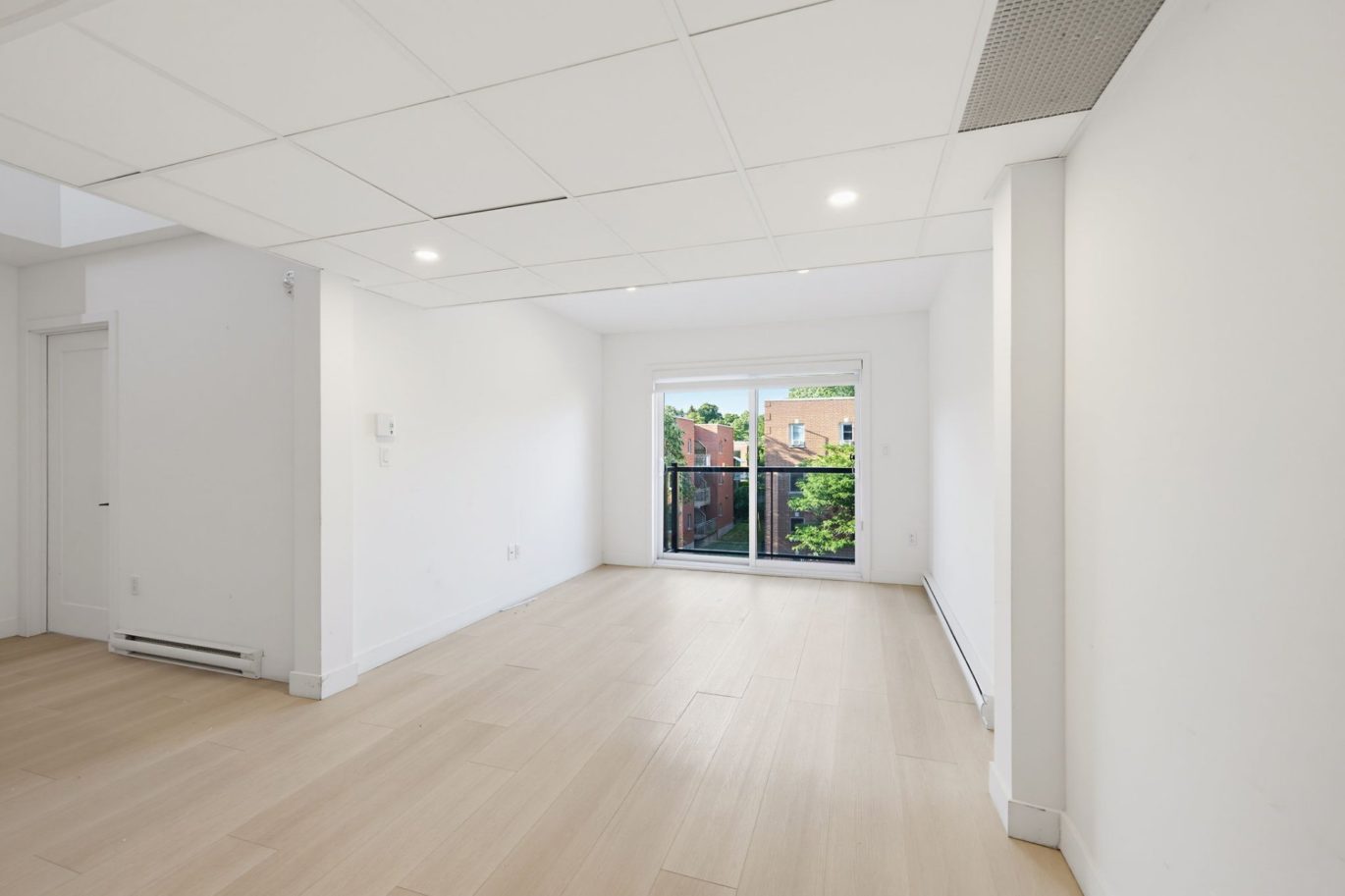 5350 Av. Victoria #201  Montréal (Côte-des-Neiges/Notre-Dame-de-Grâce) (Montréal)