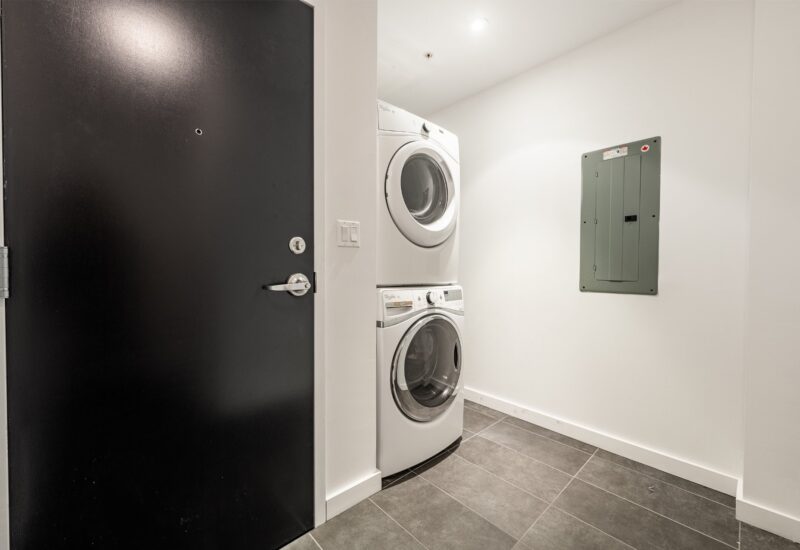 221 Rue St-Jacques #604  Montréal (Ville-Marie) (Montréal)
