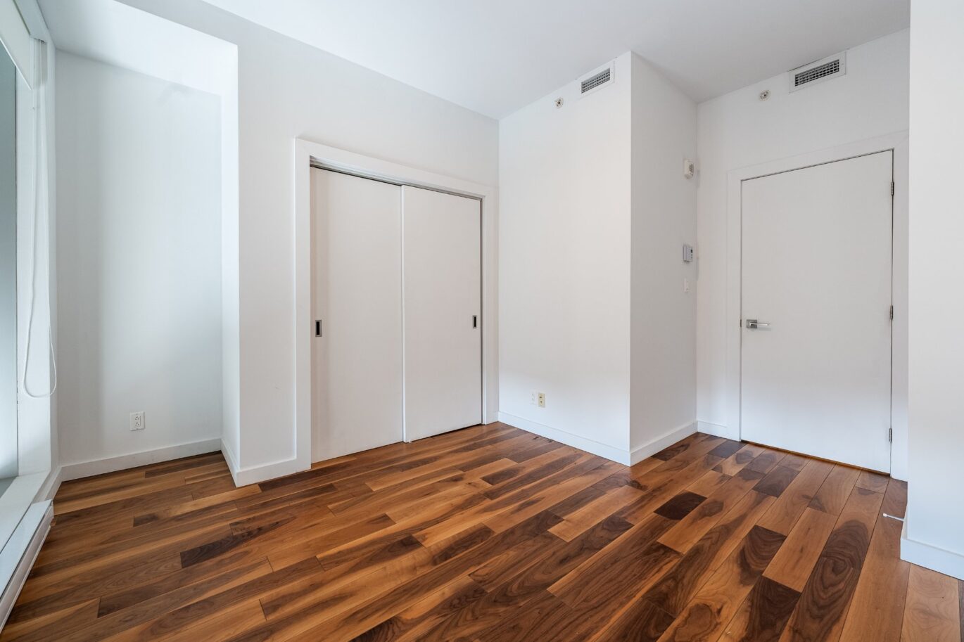 221 Rue St-Jacques #604  Montréal (Ville-Marie) (Montréal)