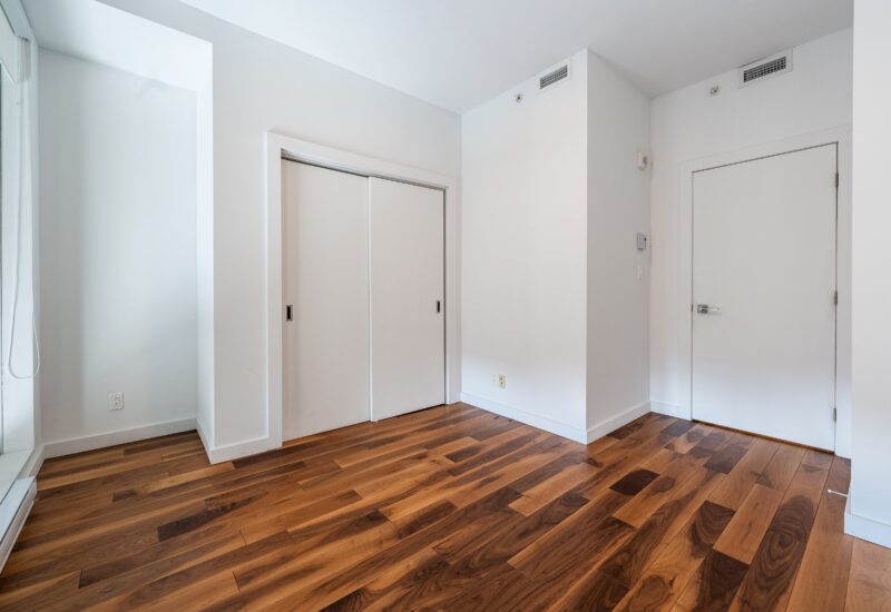 221 Rue St-Jacques #604  Montréal (Ville-Marie) (Montréal)