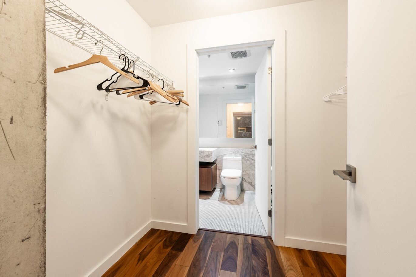 221 Rue St-Jacques #604  Montréal (Ville-Marie) (Montréal)