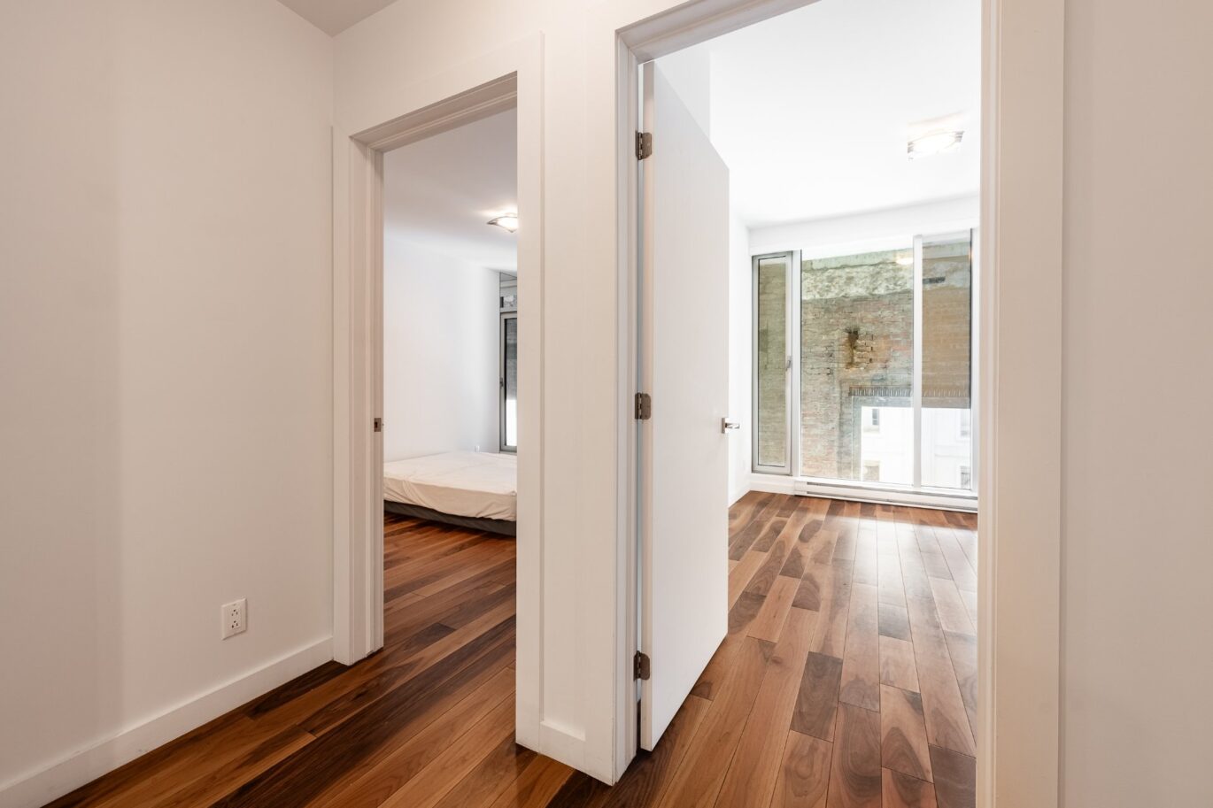 221 Rue St-Jacques #604  Montréal (Ville-Marie) (Montréal)