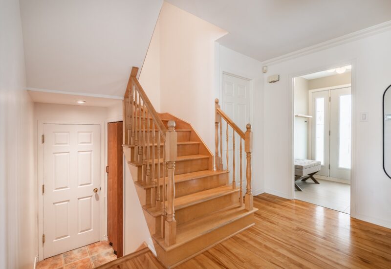 2395 Rue de Madrid  Sainte-Julie (Montérégie)