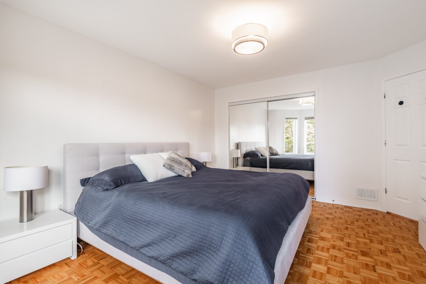2395 Rue de Madrid  Sainte-Julie (Montérégie)