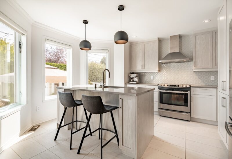 2395 Rue de Madrid  Sainte-Julie (Montérégie)