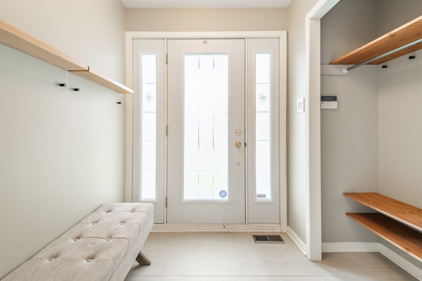 2395 Rue de Madrid  Sainte-Julie (Montérégie)