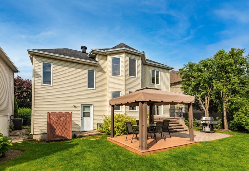 2395 Rue de Madrid  Sainte-Julie (Montérégie)