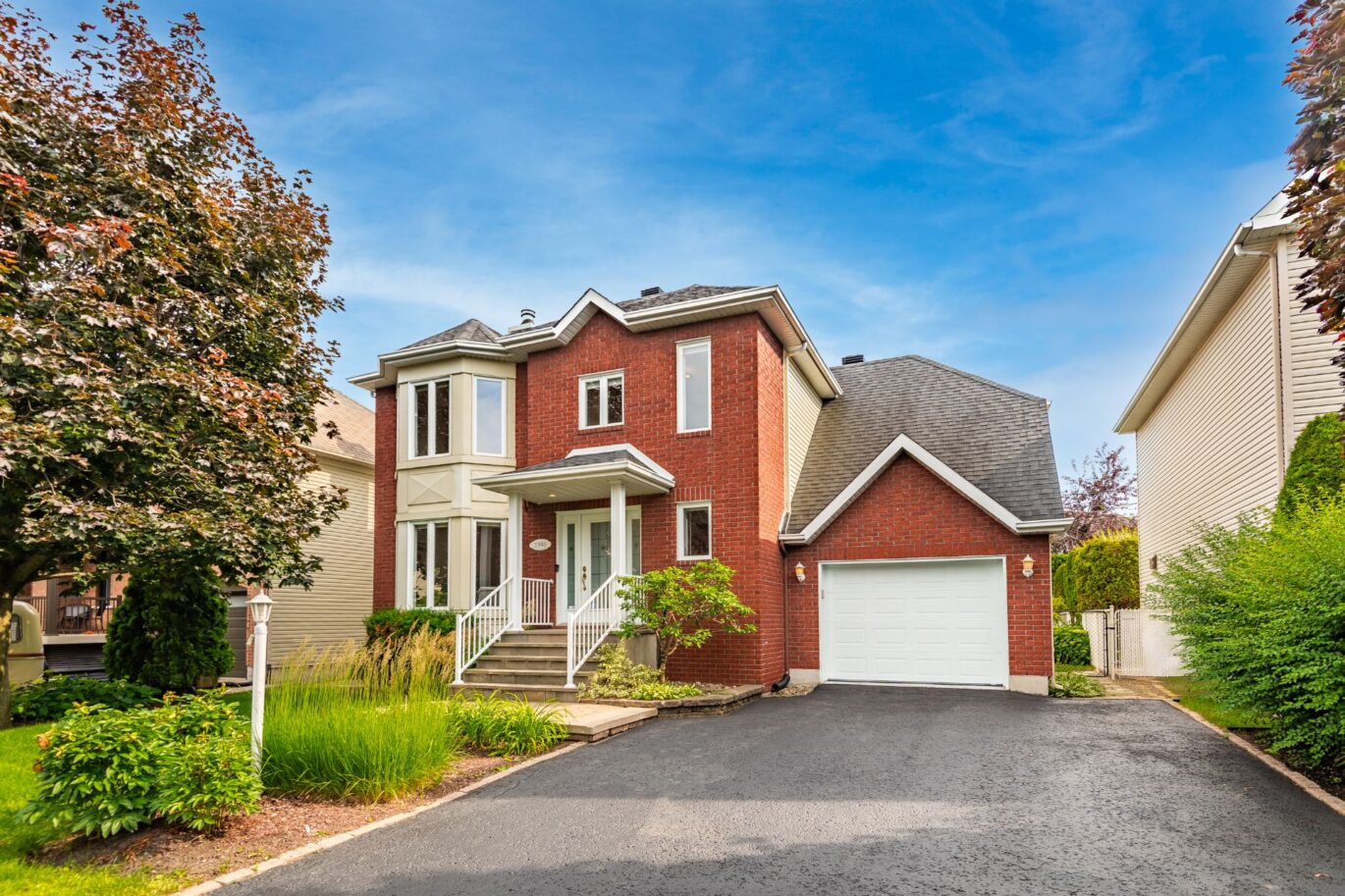 2395 Rue de Madrid  Sainte-Julie (Montérégie)