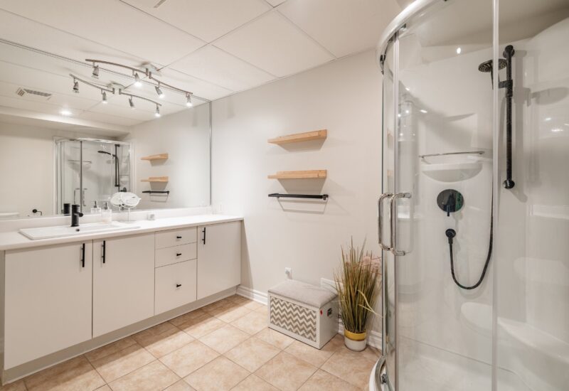 2395 Rue de Madrid  Sainte-Julie (Montérégie)