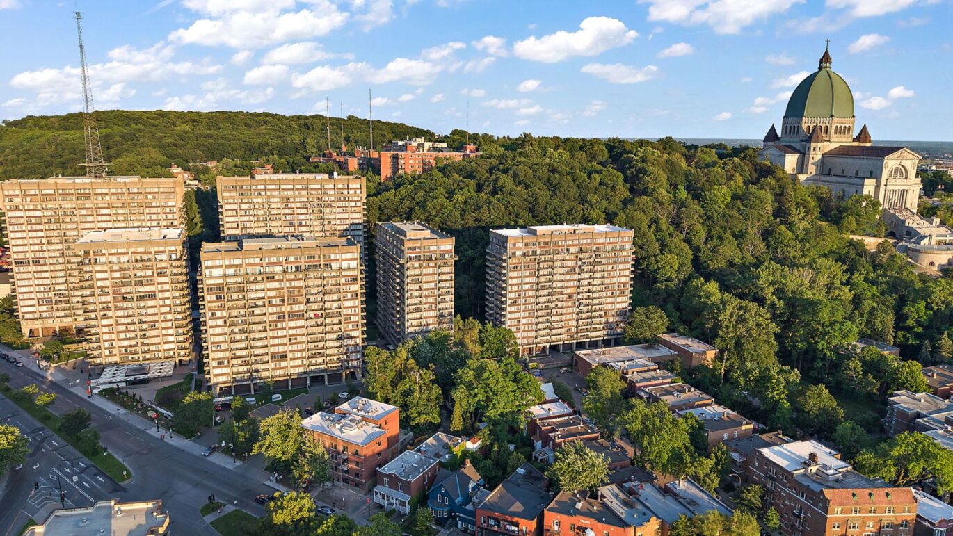 4900 Ch. de la Côte-des-Neiges #5  Montréal (Côte-des-Neiges/Notre-Dame-de-Grâce) (Montréal)