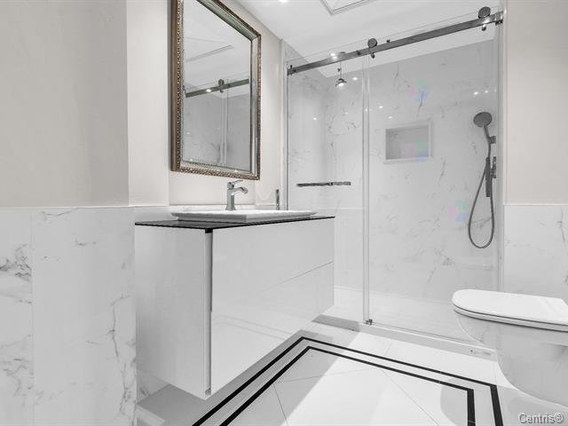 250 Av. Clarke #317  Westmount (Montréal)