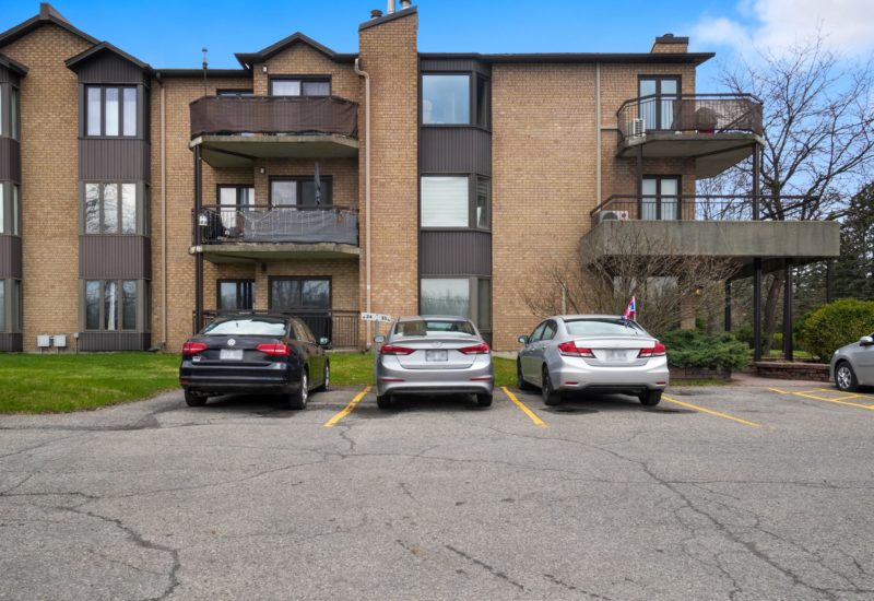 125 Rue Jean-De La Londe #207 Baie-d&rsquo;Urfé (Montréal)