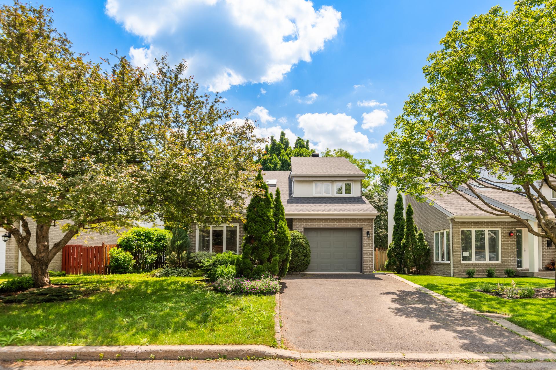 Maison Longueuil  -  ref 19849771 (picture 1)