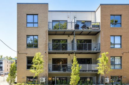 9997 Boul. St-Laurent #3 Montréal (Ahuntsic-Cartierville) (Montréal)