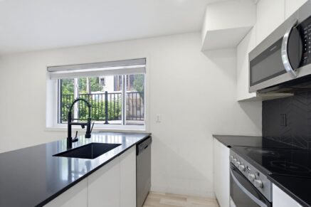 5695 Rue St-Jacques #208  Montréal (Côte-des-Neiges/Notre-Dame-de-Grâce) (Montréal)