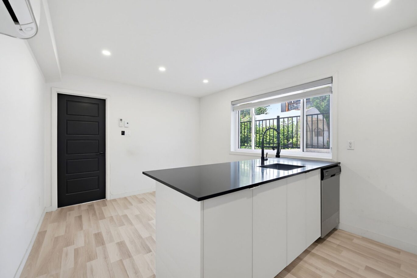 5695 Rue St-Jacques #208  Montréal (Côte-des-Neiges/Notre-Dame-de-Grâce) (Montréal)