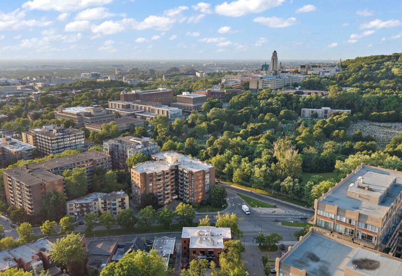 4900 Ch. de la Côte-des-Neiges #6  Montréal (Côte-des-Neiges/Notre-Dame-de-Grâce) (Montréal)
