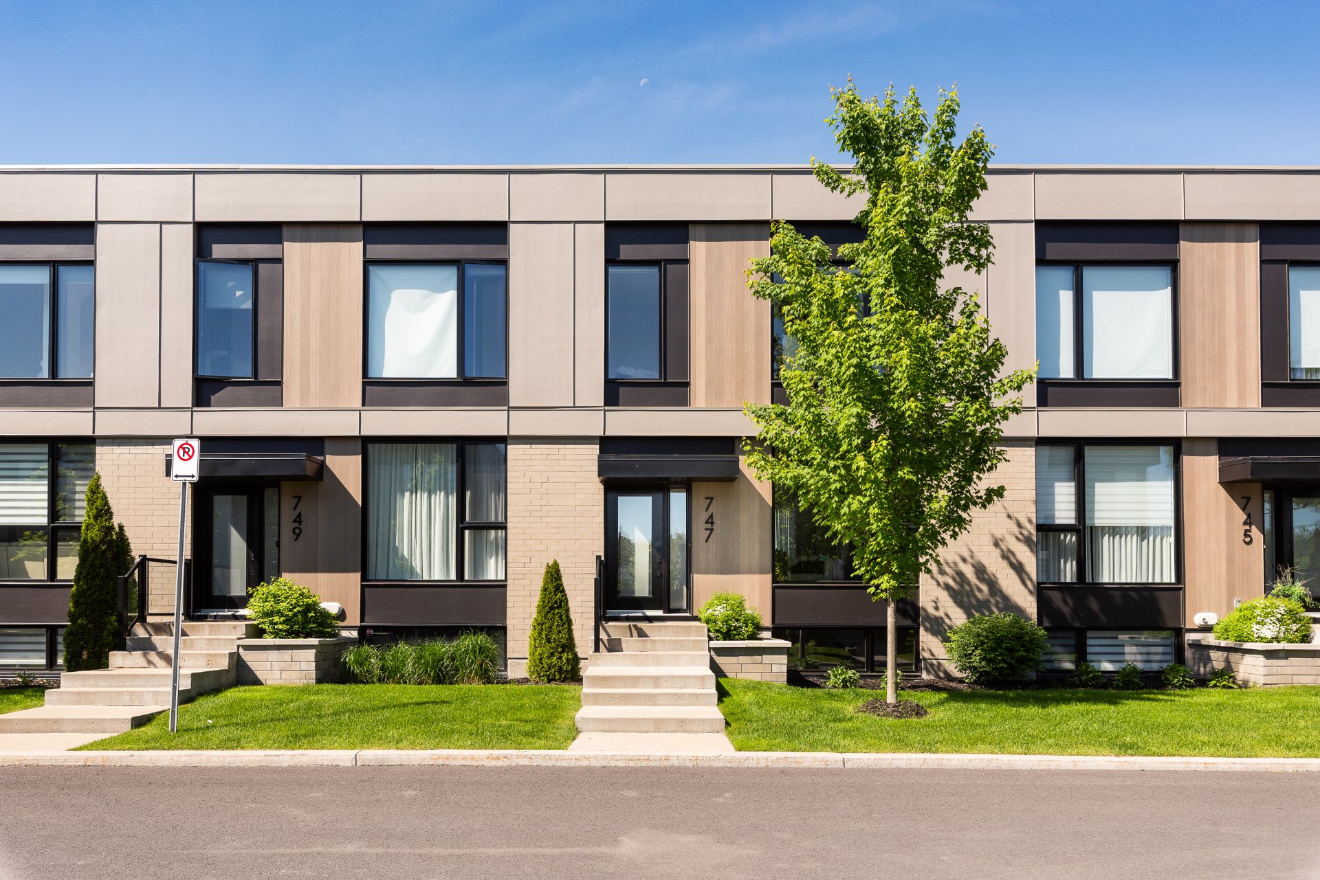 747 Rue Isola-Comtois Sainte-Julie (Montérégie) — photo 1