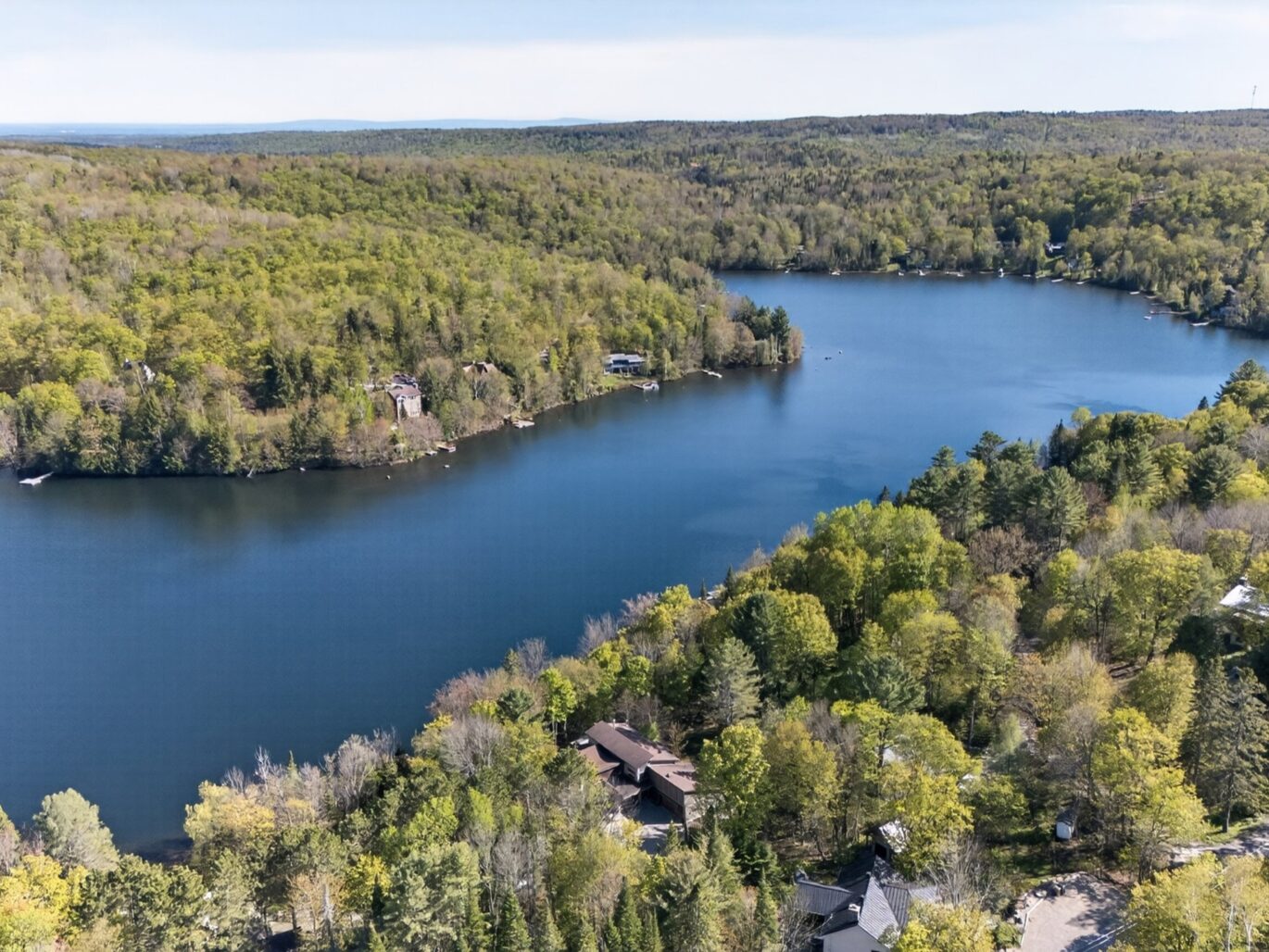 1858 Ch. du Lac-des-Becs-Scie O. Saint-Sauveur (Laurentides)