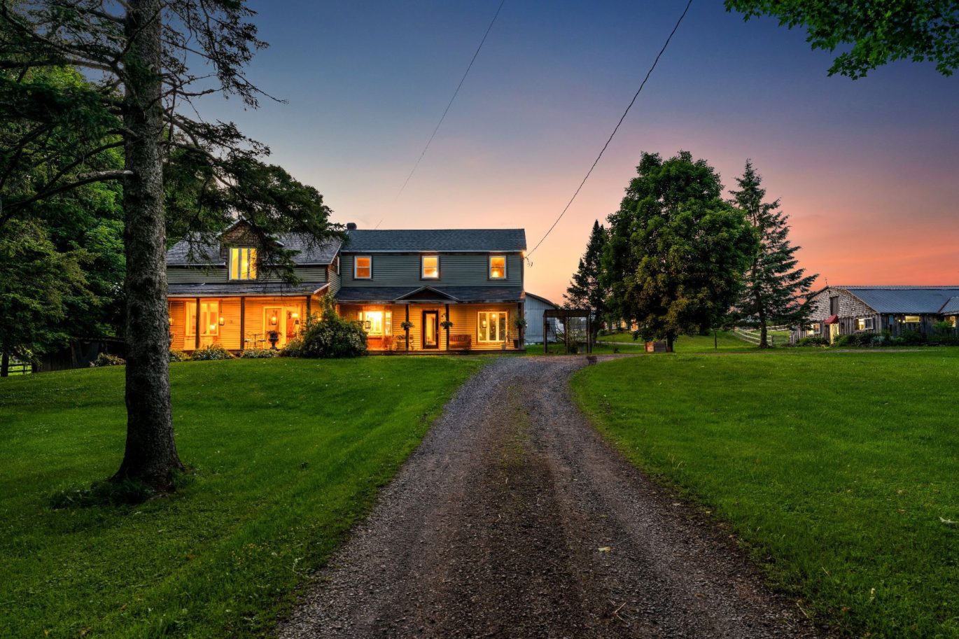 328 Ch. du Centre  Lac-Brome (Estrie)