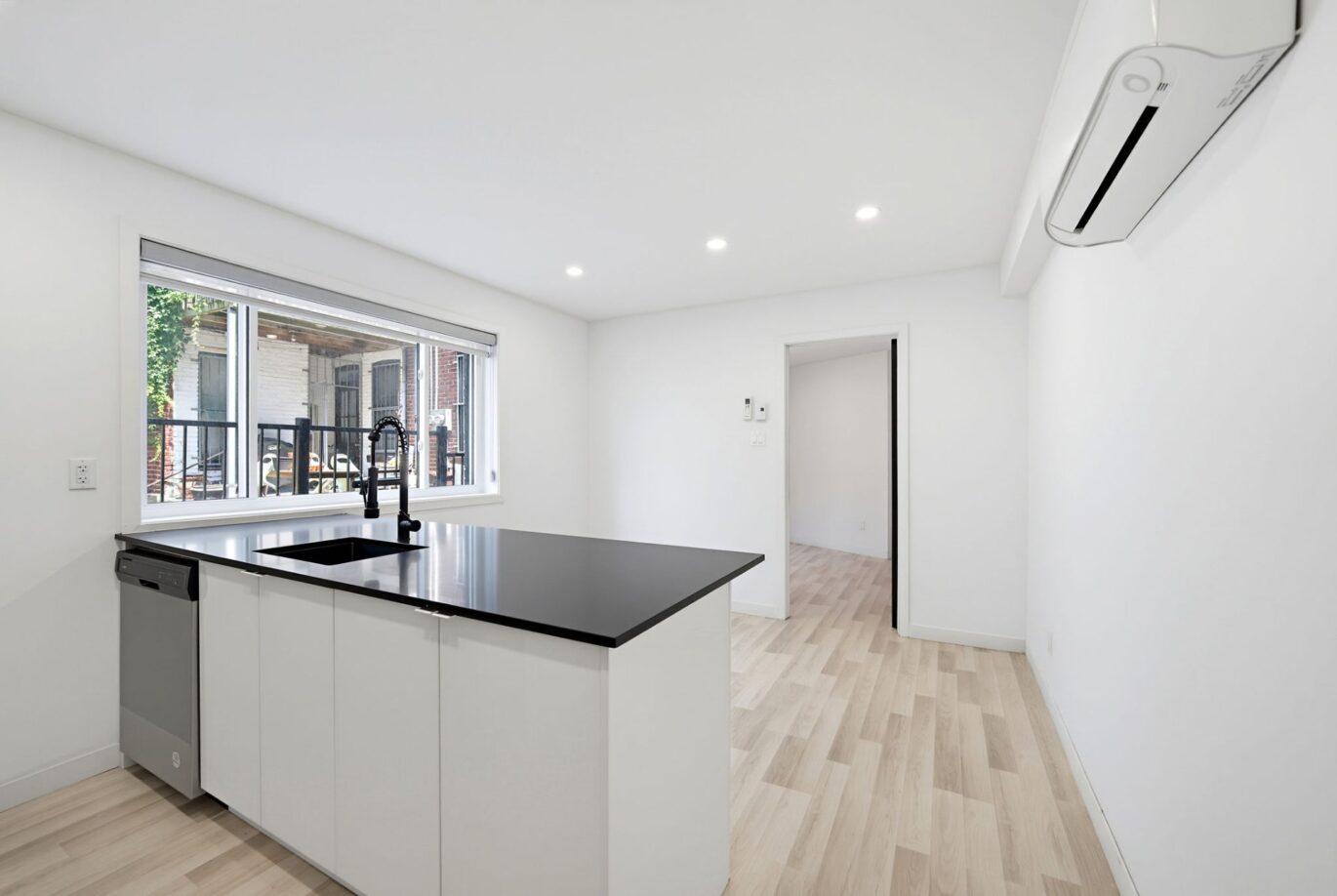 5695 Rue St-Jacques #210 Montréal (Côte-des-Neiges/Notre-Dame-de-Grâce) (Montréal)
