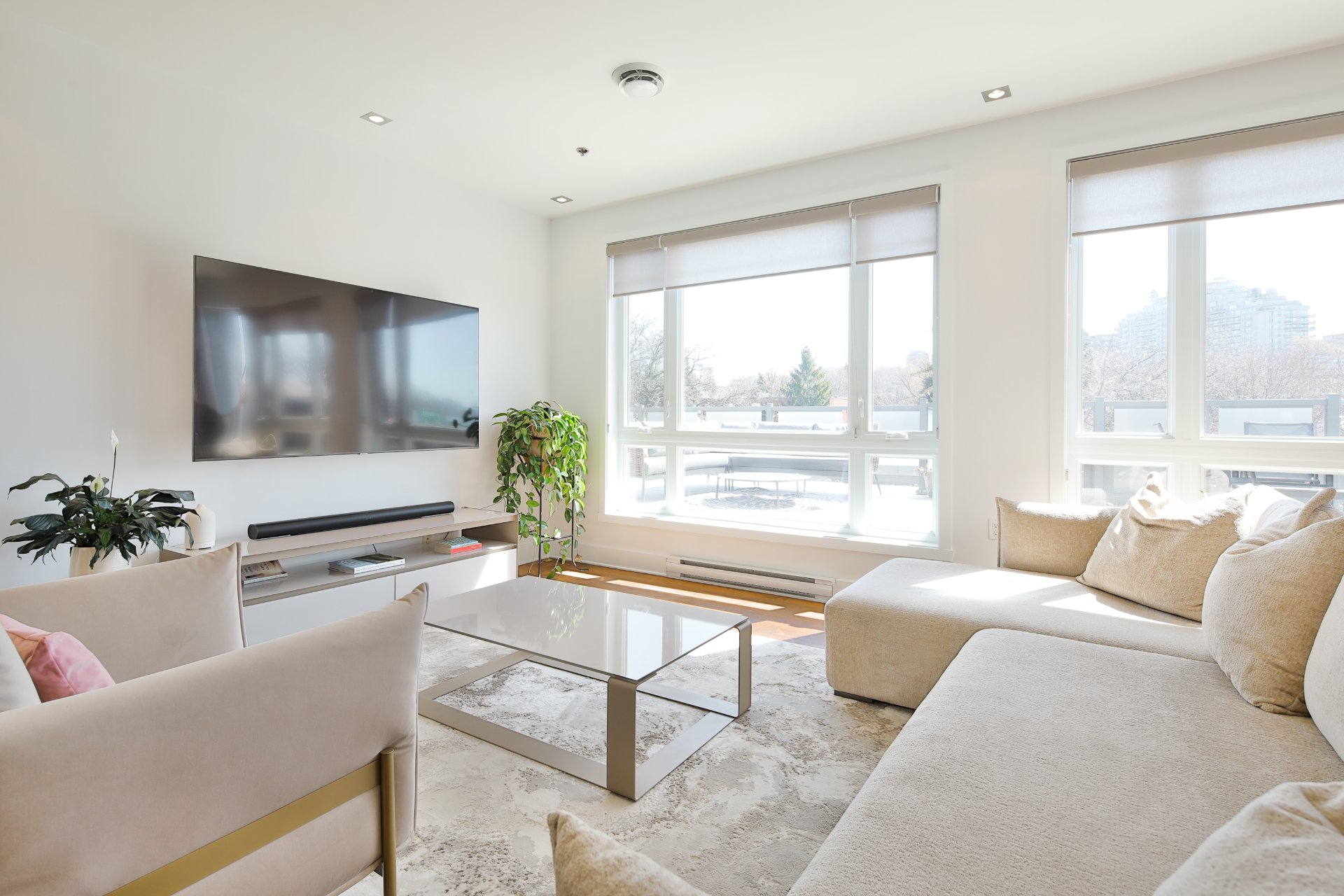 2285 Av. Ekers #PH404 Mont-Royal (Montréal) — photo 2
