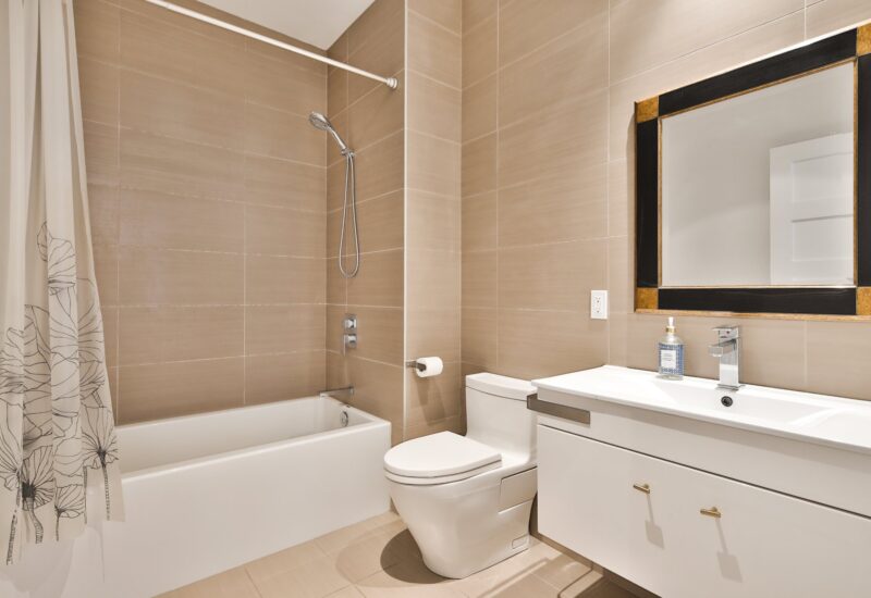 2285 Av. Ekers #PH404 Mont-Royal (Montréal)