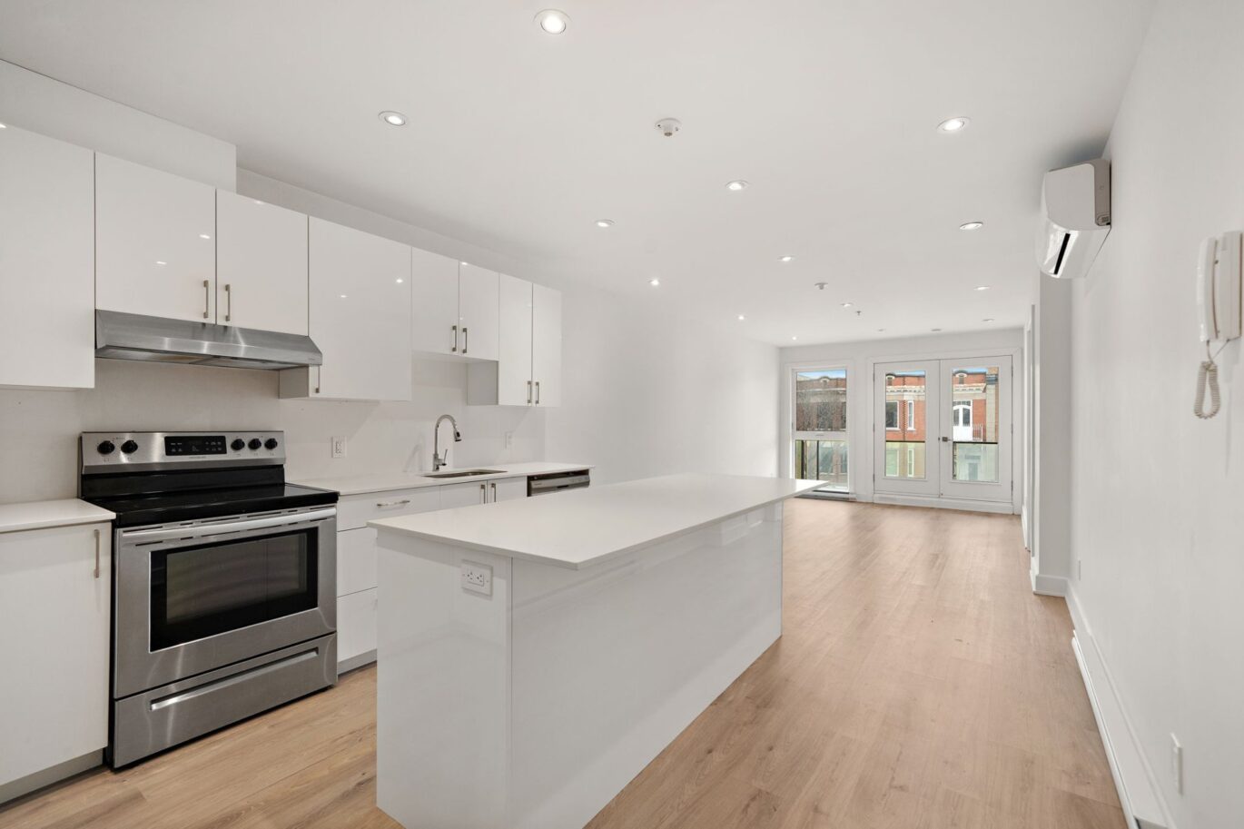 4536 Av. du Parc Montréal (Le Plateau-Mont-Royal) (Montréal)