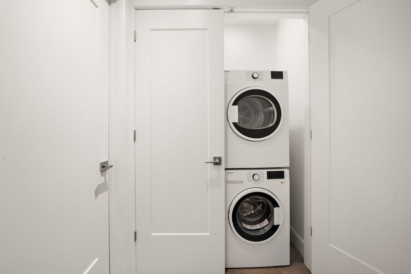 4536 Av. du Parc Montréal (Le Plateau-Mont-Royal) (Montréal)