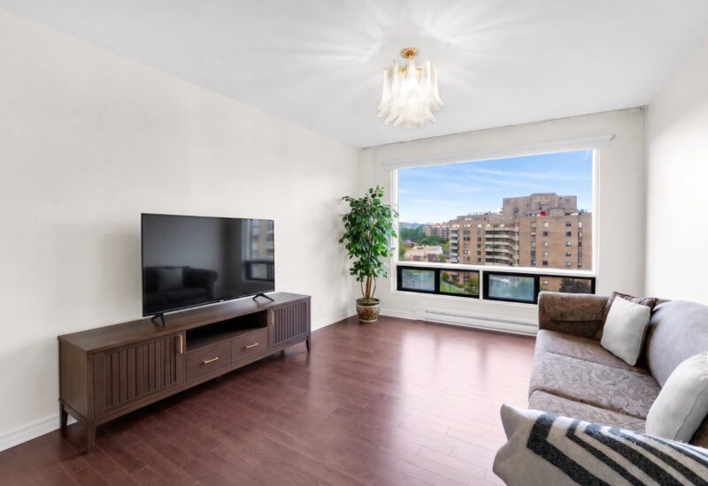 5900 Boul. Cavendish #908 Côte-Saint-Luc (Montréal)