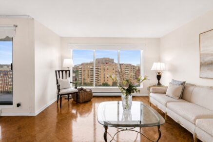 5900 Boul. Cavendish #908 Côte-Saint-Luc (Montréal)