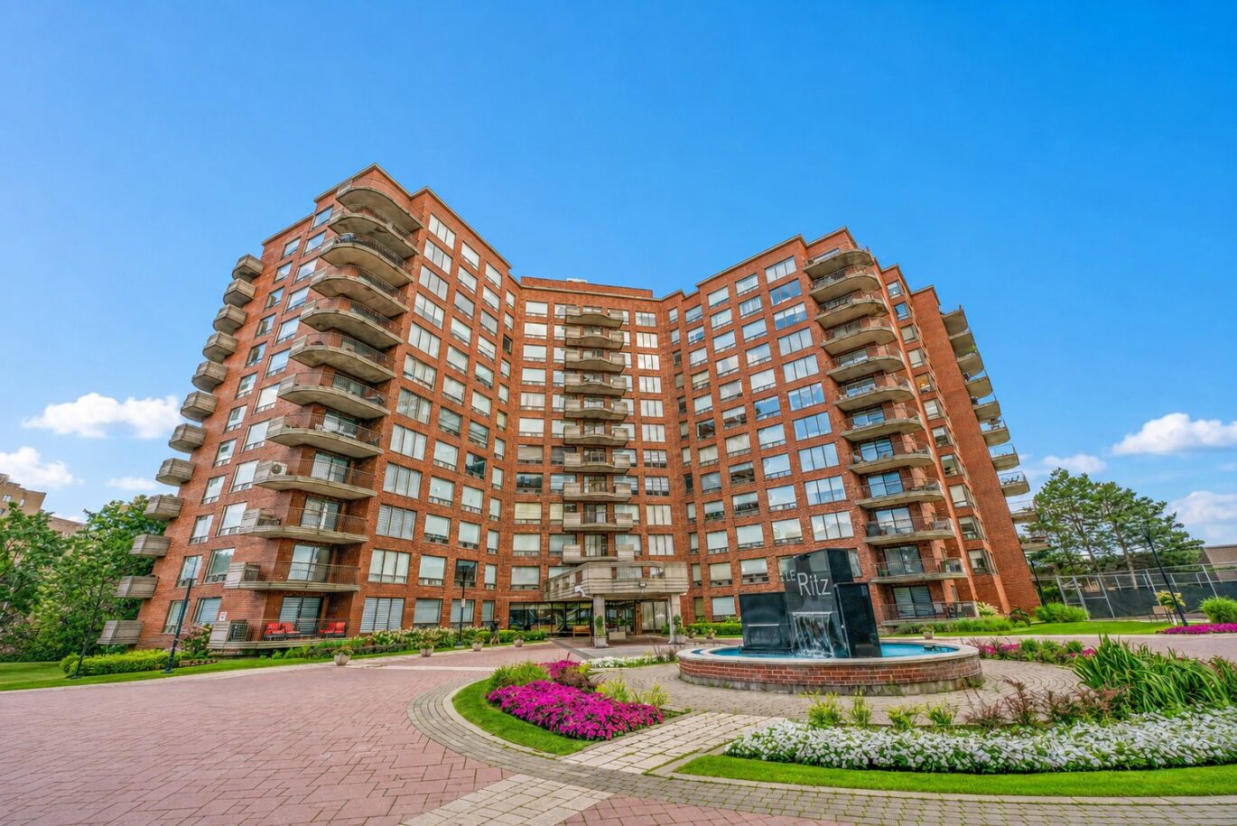 5900 Boul. Cavendish #908 Côte-Saint-Luc (Montréal)