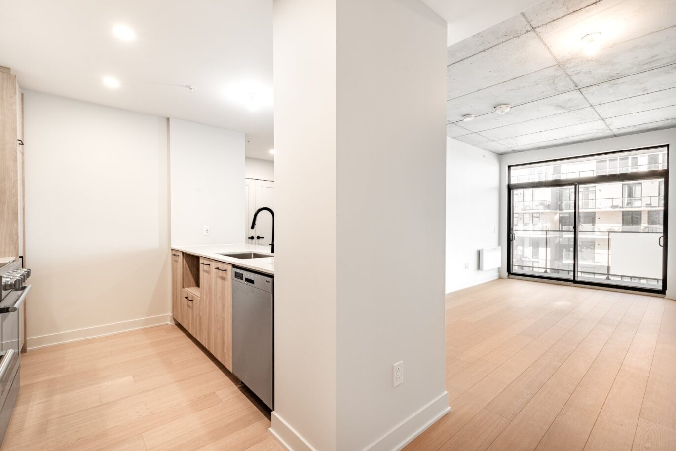 3480 Boul. St-Elzear O. #1105 Laval (Chomedey) (Laval)