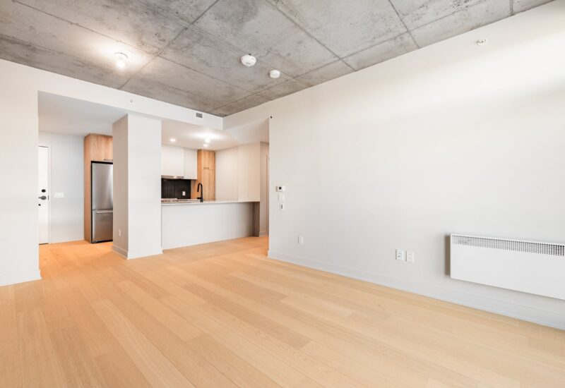 3480 Boul. St-Elzear O. #1105 Laval (Chomedey) (Laval)