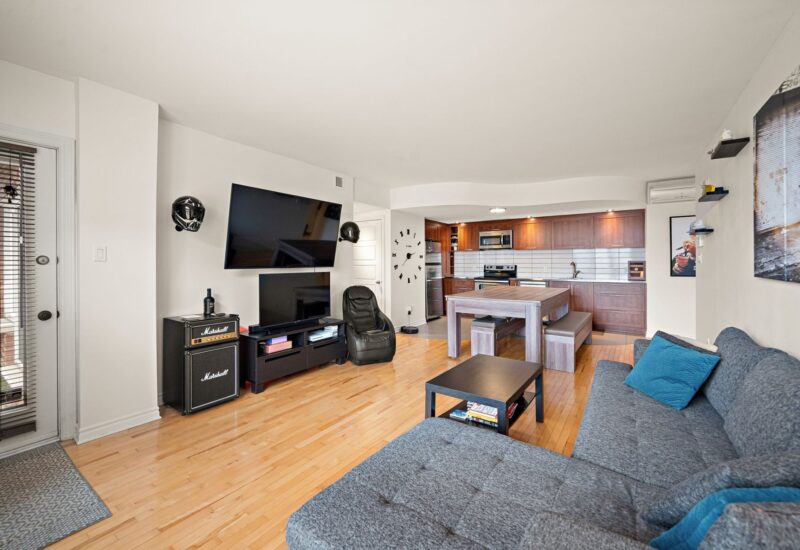 6800 Boul. Henri-Bourassa O. #104 Montréal (Saint-Laurent) (Montréal)