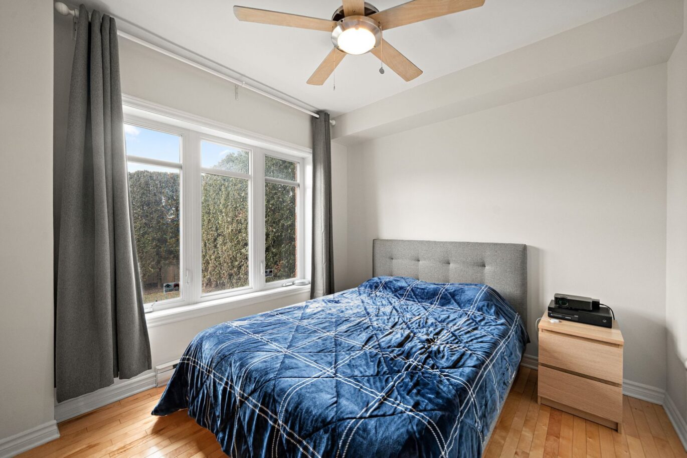 6800 Boul. Henri-Bourassa O. #104 Montréal (Saint-Laurent) (Montréal)