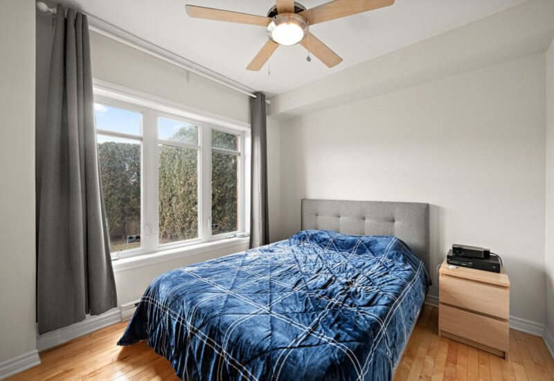 6800 Boul. Henri-Bourassa O. #104 Montréal (Saint-Laurent) (Montréal)