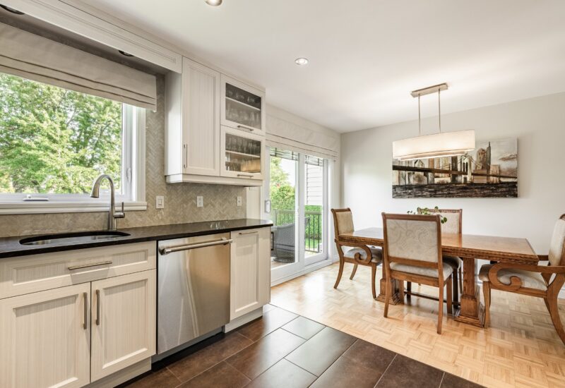 184 Rue Thomas-Chapais Sainte-Julie (Montérégie)