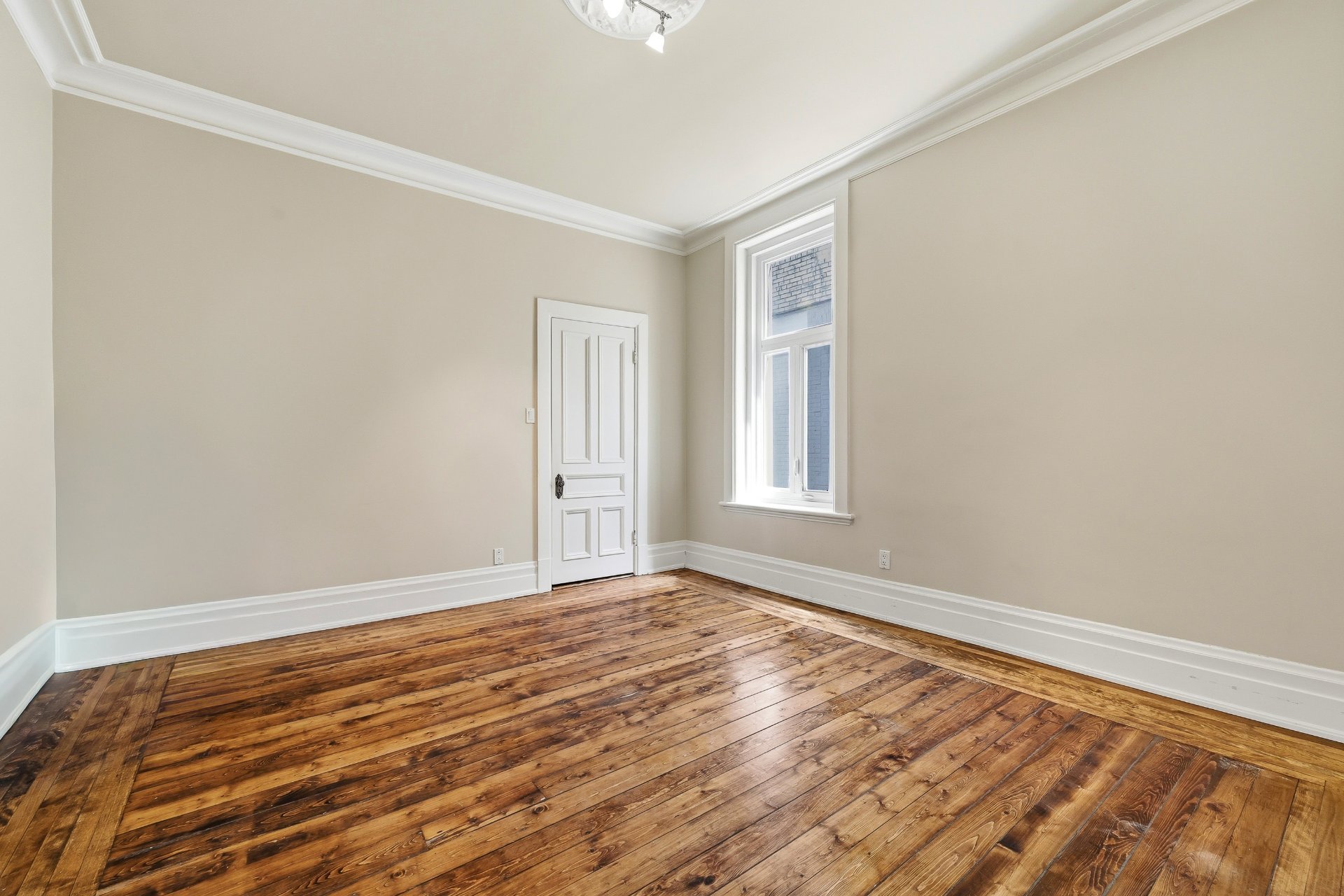 5168 Av. du Parc Montréal (Le Plateau-Mont-Royal) (Montréal)