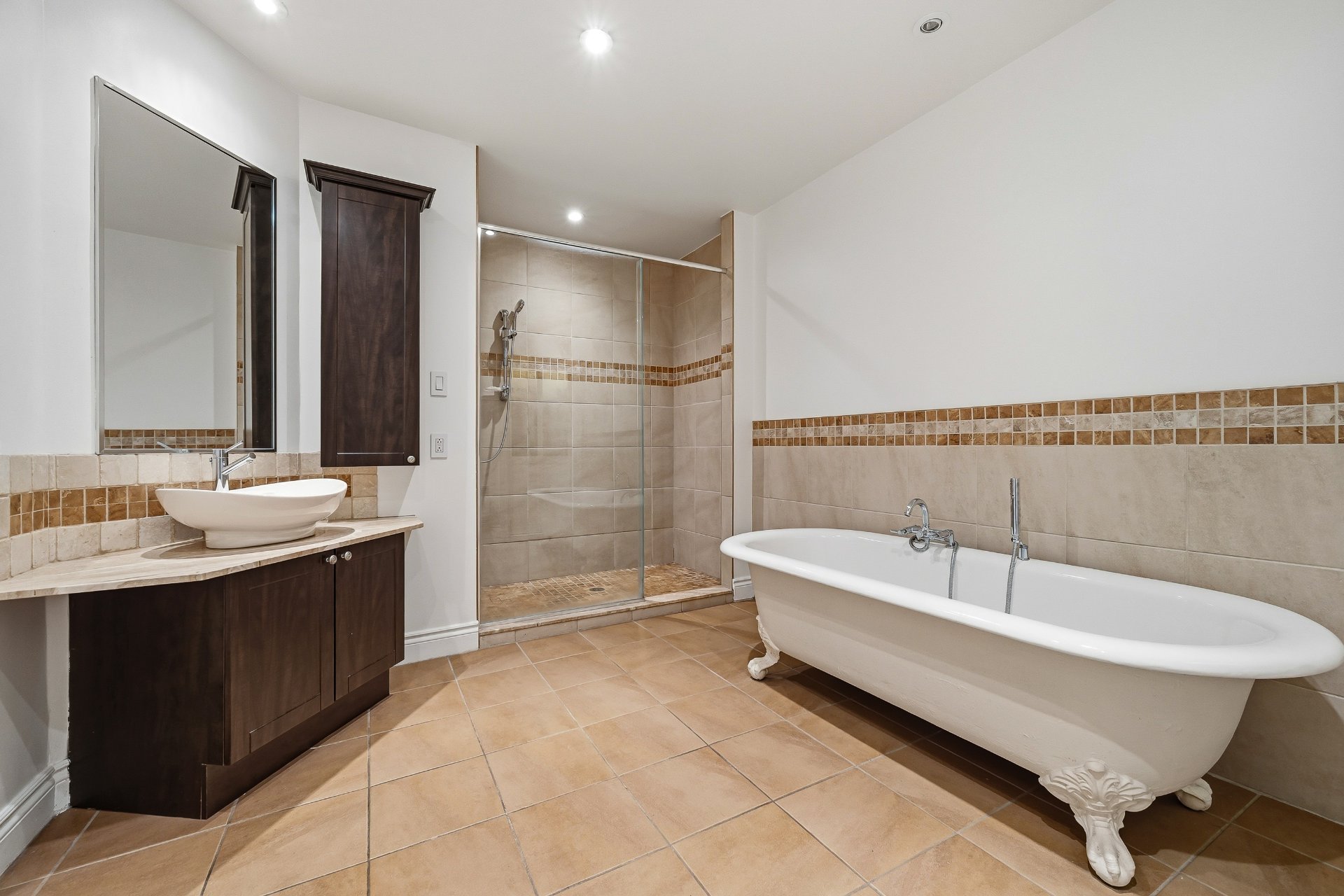 5168 Av. du Parc Montréal (Le Plateau-Mont-Royal) (Montréal)