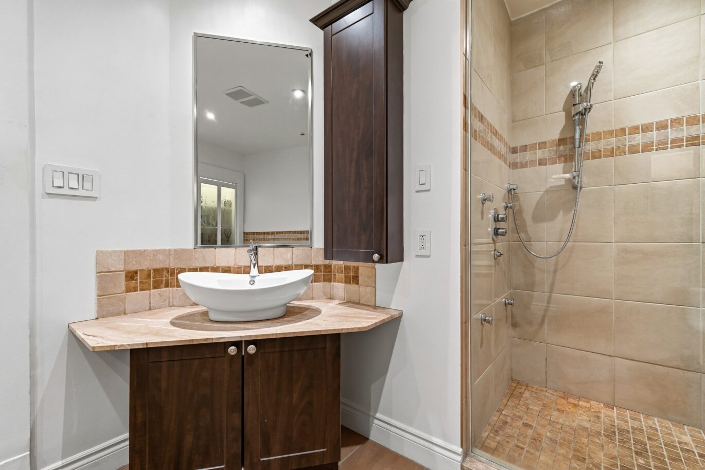 5168 Av. du Parc Montréal (Le Plateau-Mont-Royal) (Montréal)