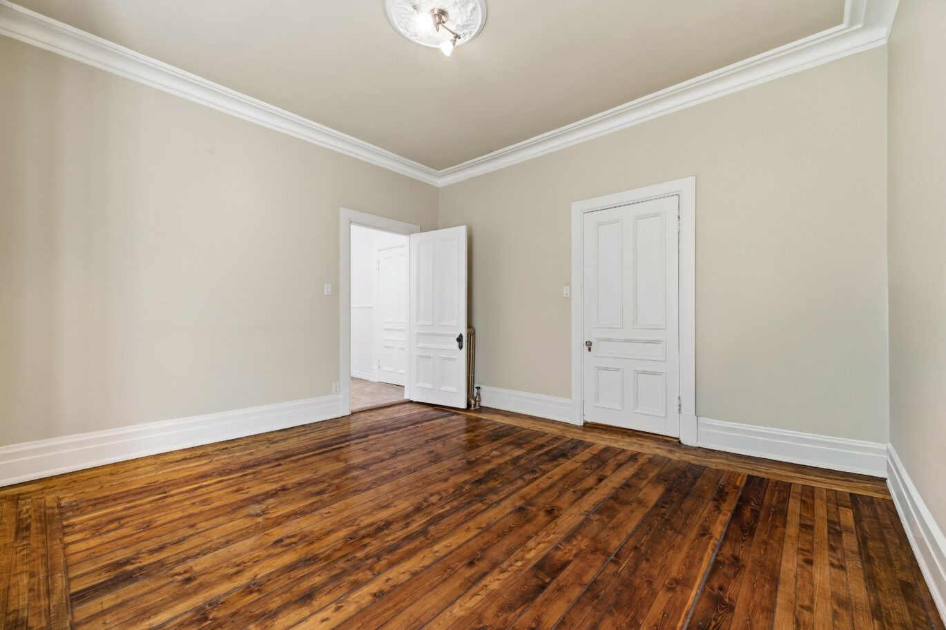5168 Av. du Parc Montréal (Le Plateau-Mont-Royal) (Montréal)