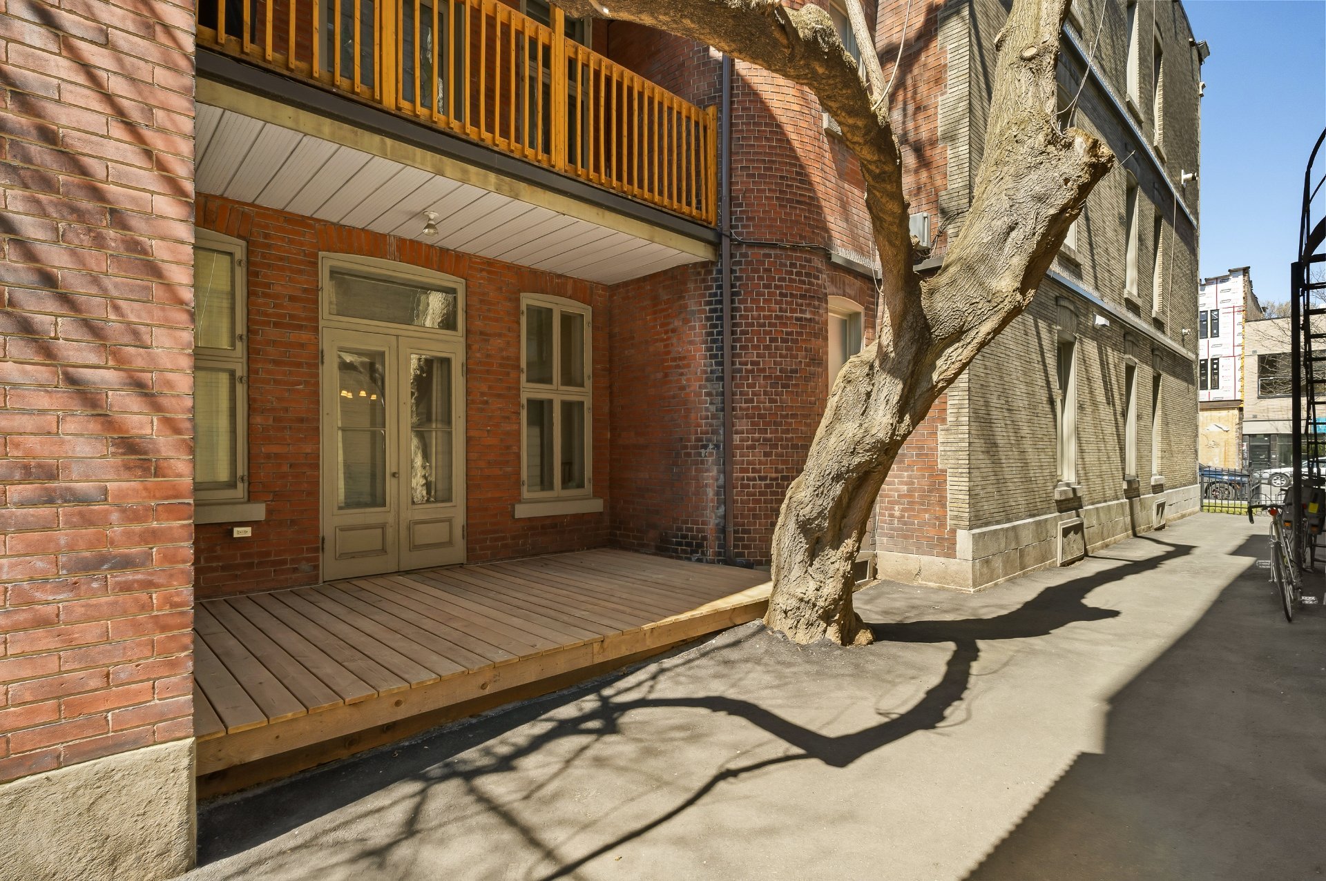5168 Av. du Parc Montréal (Le Plateau-Mont-Royal) (Montréal)