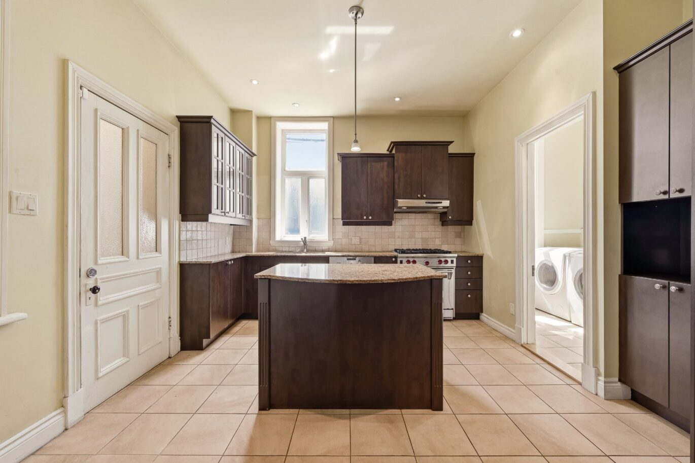 5168 Av. du Parc Montréal (Le Plateau-Mont-Royal) (Montréal)